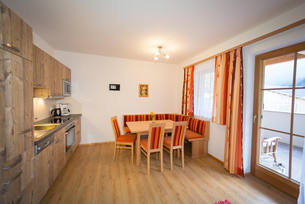 Rojerhof Villa Schladming Oda fotoğraf